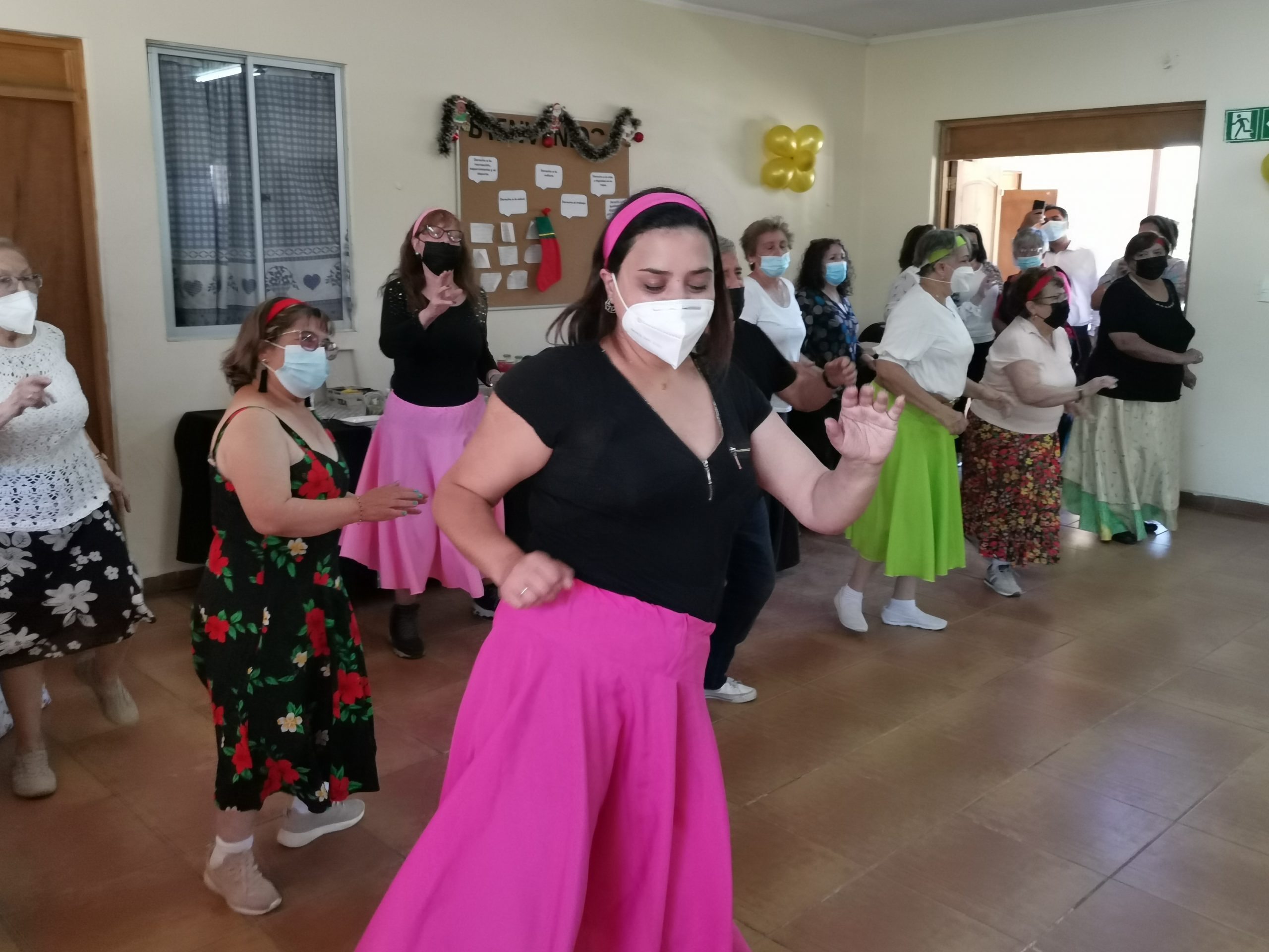 70 adultos mayores participaron de diversos Talleres de la Municipalidad de San Joaquín