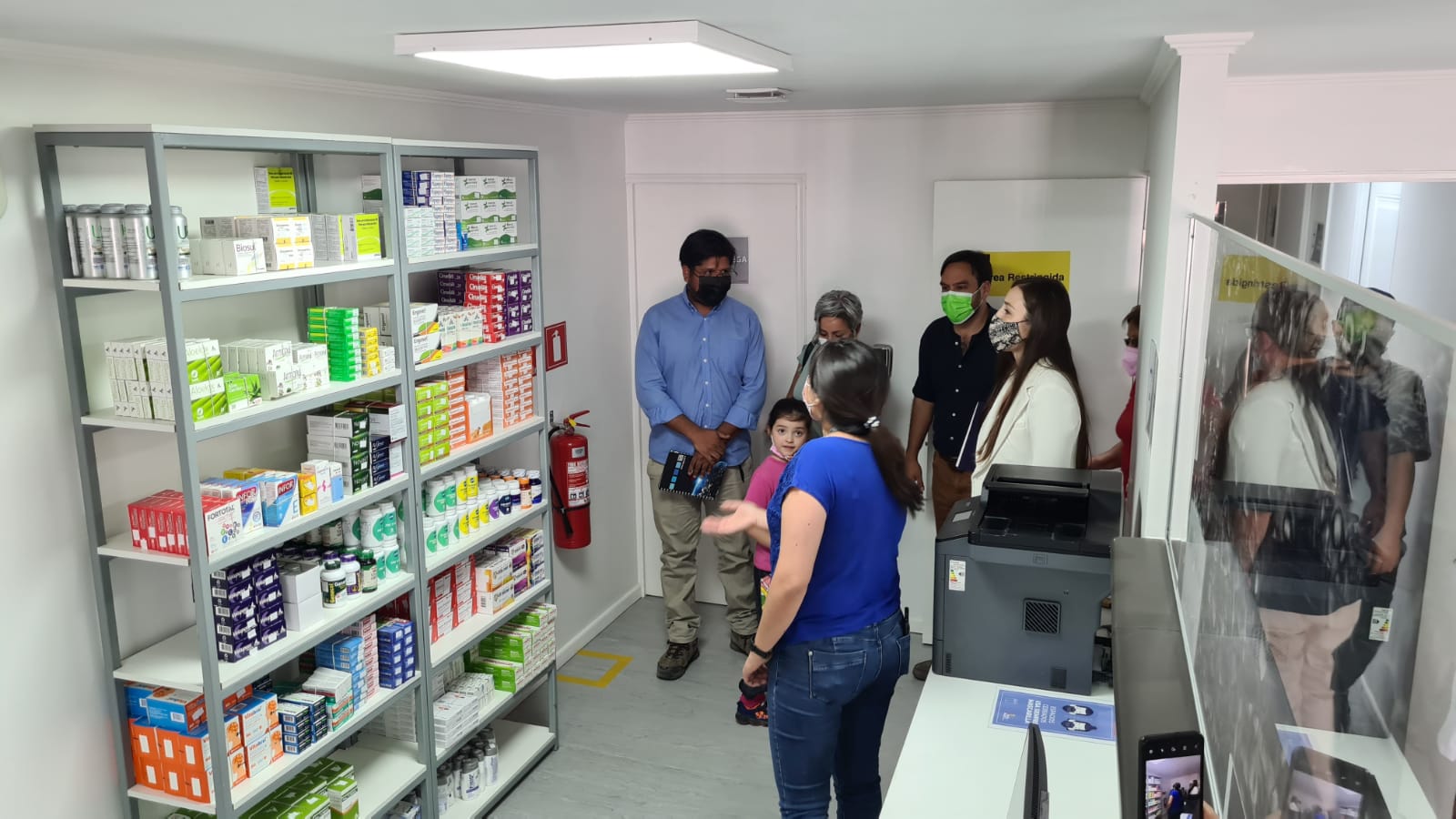 Zona sur de San Joaquín ya cuenta con su Farmacia Popular